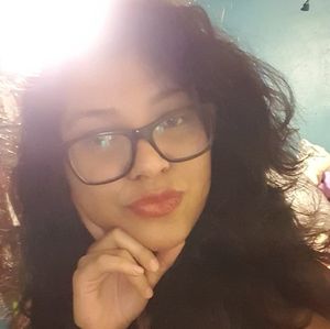 Meet your Posher, Ana